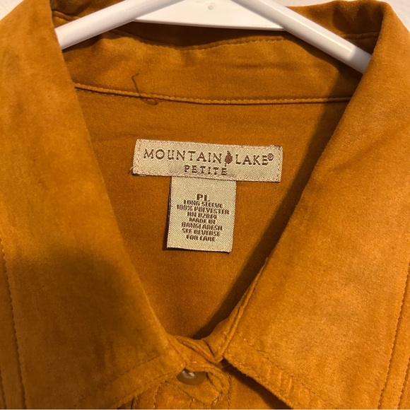 Vintage Faux Suede Look Button Down Top Size Petite Large - Picture 2 of 5